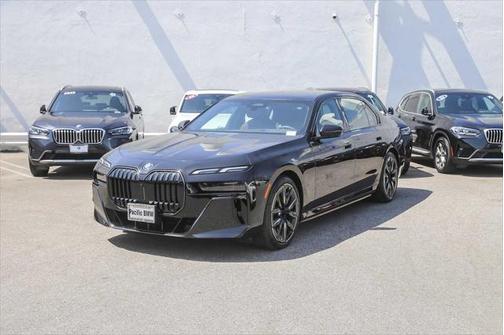 2025 BMW i7 xDrive60