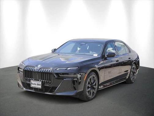 2025 BMW i7 xDrive60