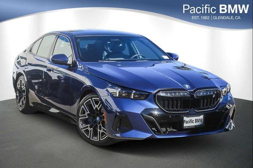 2025 BMW i5 xDrive40