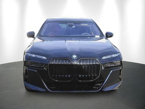 2025 BMW i7 xDrive60