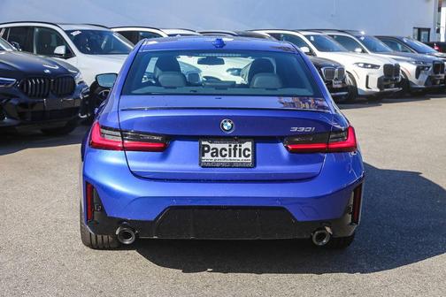 Portimao Blue Metallic 2026 BMW 330 NA