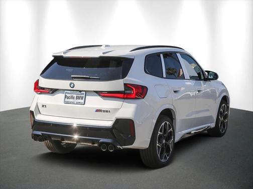 2025 BMW X1 M35i