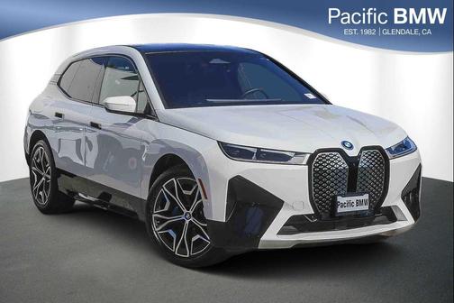 2025 BMW iX xDrive50