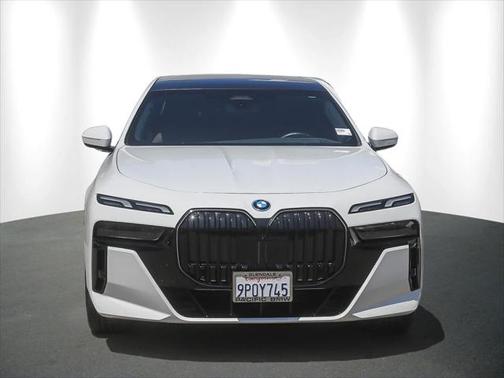 2025 BMW i7 eDrive50