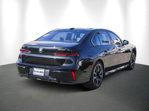 2026 BMW i7 xDrive60