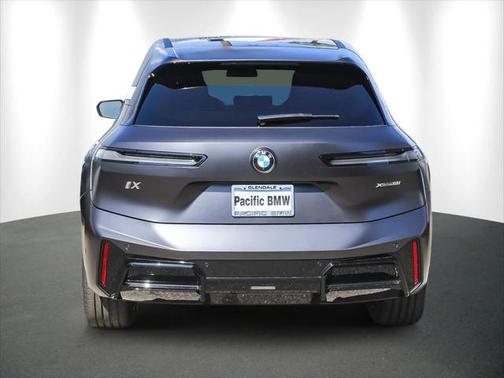 2026 BMW iX xDrive60