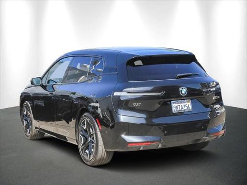 2025 BMW iX M60