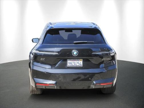 2025 BMW iX M60