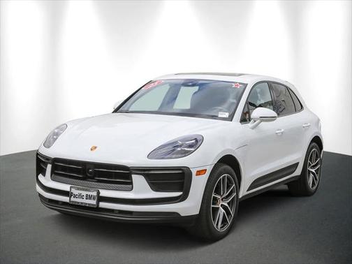 2023 Porsche Macan Base