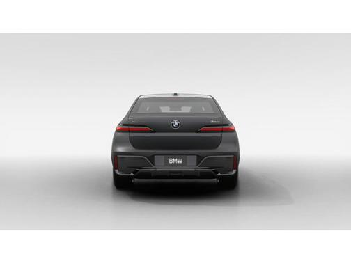 2025 BMW 760 i xDrive