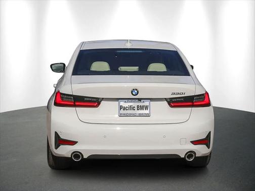 2021 BMW 330 330i