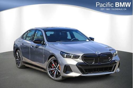 2025 BMW i5 M60