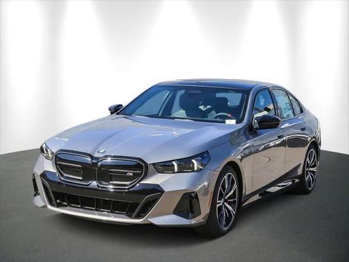 2025 BMW i5 M60
