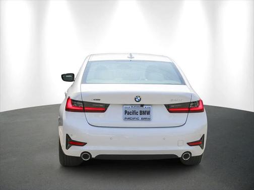 2022 BMW 330 xDrive