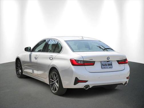 2022 BMW 330 xDrive
