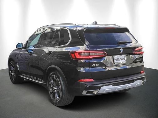 2023 BMW X5 sDrive40i