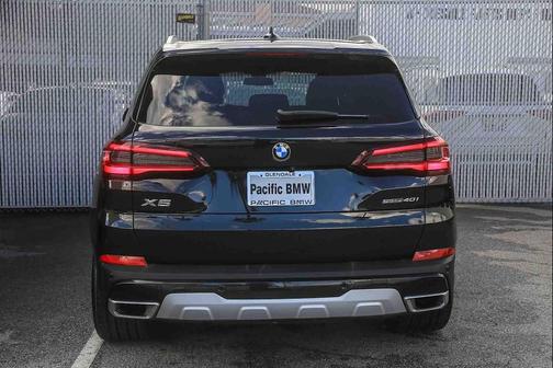 2023 BMW X5 sDrive40i