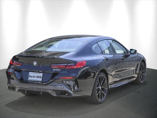 2026 BMW 840 i