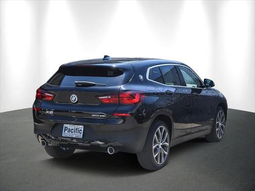2023 BMW X2 sDrive28i