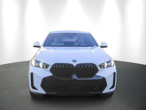2026 BMW X6 xDrive40i