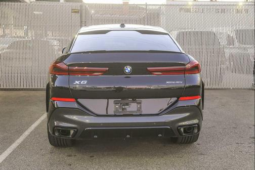 2026 BMW X6 xDrive40i