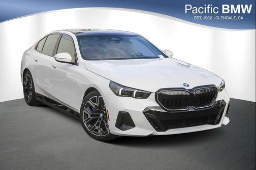 2026 BMW 550e xDrive