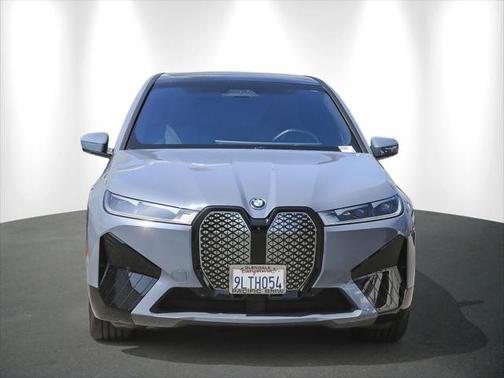 2025 BMW iX xDrive50
