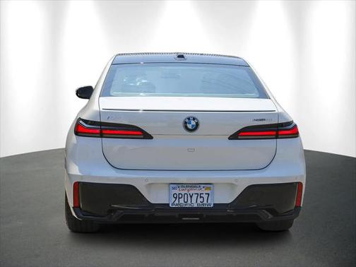 2025 BMW i7 eDrive50