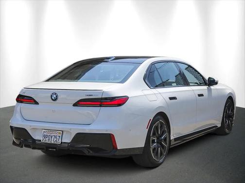 2025 BMW i7 eDrive50