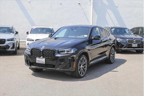 2025 BMW X4 xDrive30i