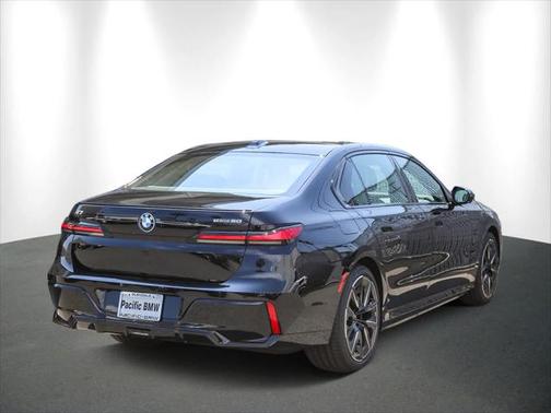 2025 BMW i7 eDrive50