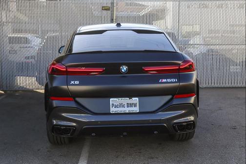 2026 BMW X6 M60i