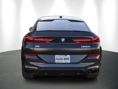 2026 BMW X6 M60i