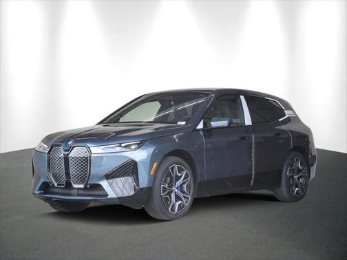2025 BMW iX xDrive50