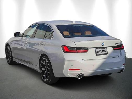 2025 BMW 330 i
