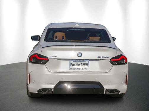 2025 BMW M240 i xDrive