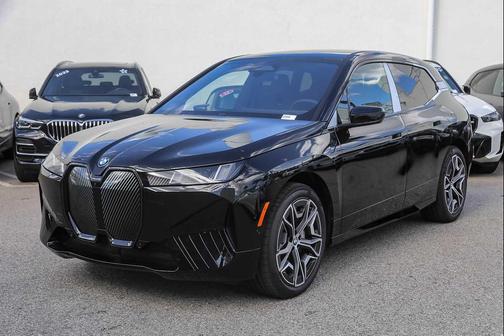 2026 BMW iX xDrive45