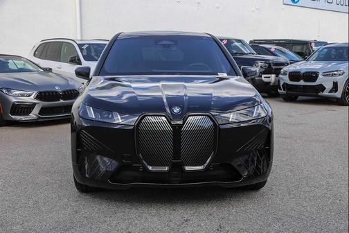 2026 BMW iX xDrive45