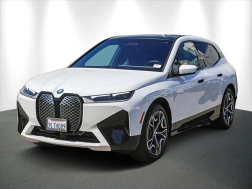 2025 BMW iX xDrive50
