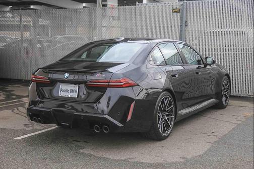2026 BMW M5 Base