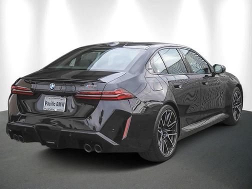 2026 BMW M5 Base