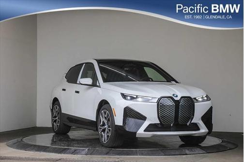 2025 BMW iX xDrive50