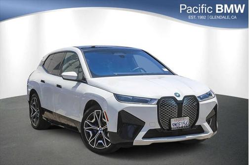2025 BMW iX xDrive50