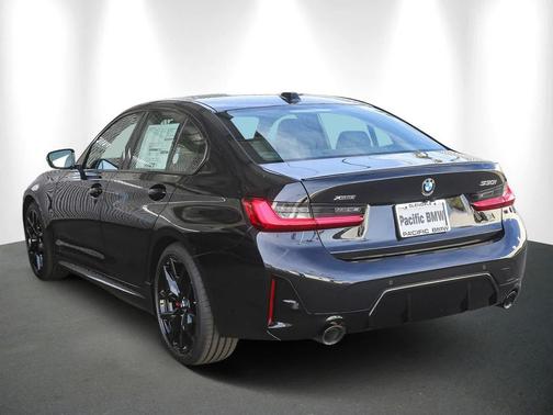 2026 BMW 330 xDrive NA