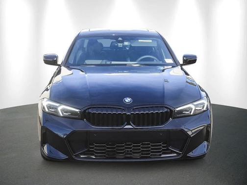 2026 BMW 330 xDrive NA