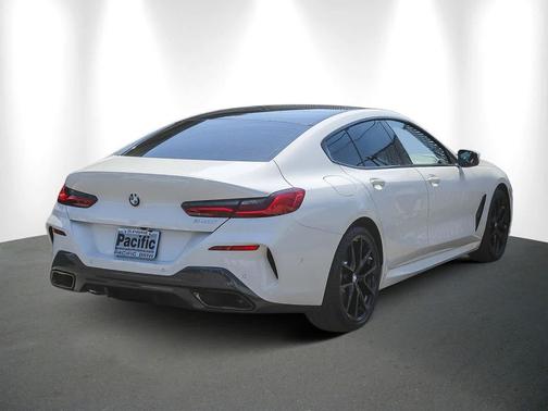 2024 BMW 840 i