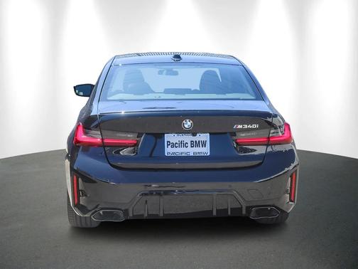 2025 BMW M340 M340i