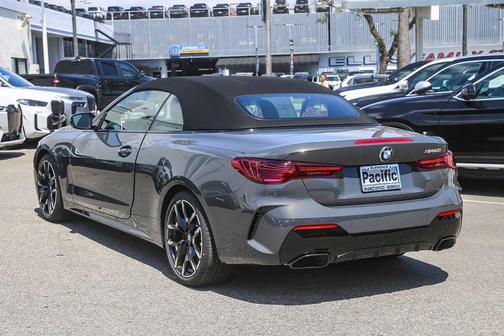 Dravit Grey Metallic 2027 BMW M440 i