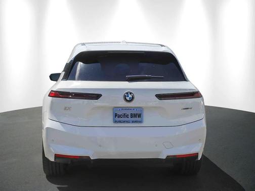2026 BMW iX xDrive45