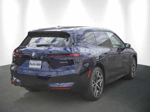 2026 BMW iX xDrive45